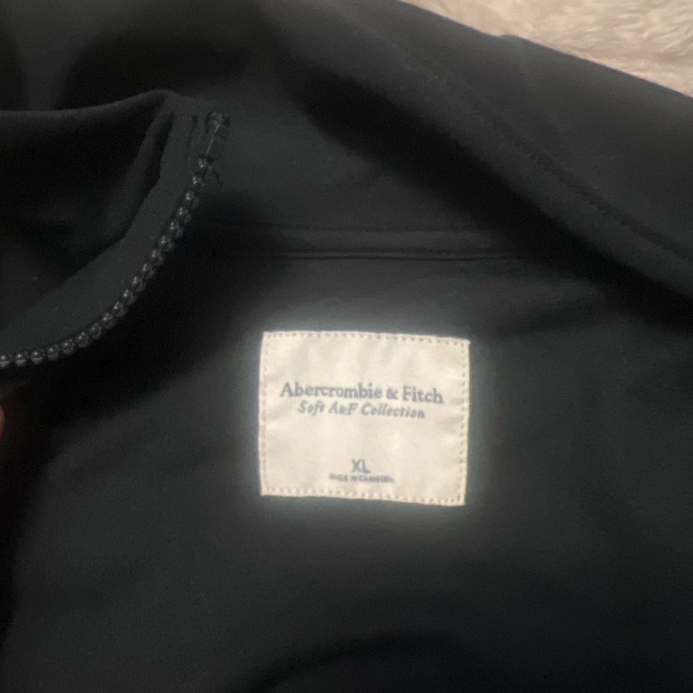 Abercrombie & Fitch Black Bomber Jacket - Picture 2 of 3